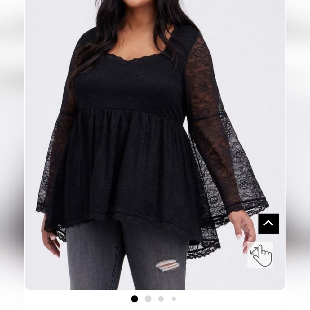 BLACK LACE BELL SLEEVE BABY DOLL TOP TORRID SIZE 5 NWT